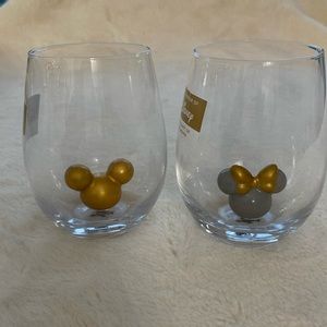 NWT Disney Glasses Minnie & Mickie set Gold & Silver